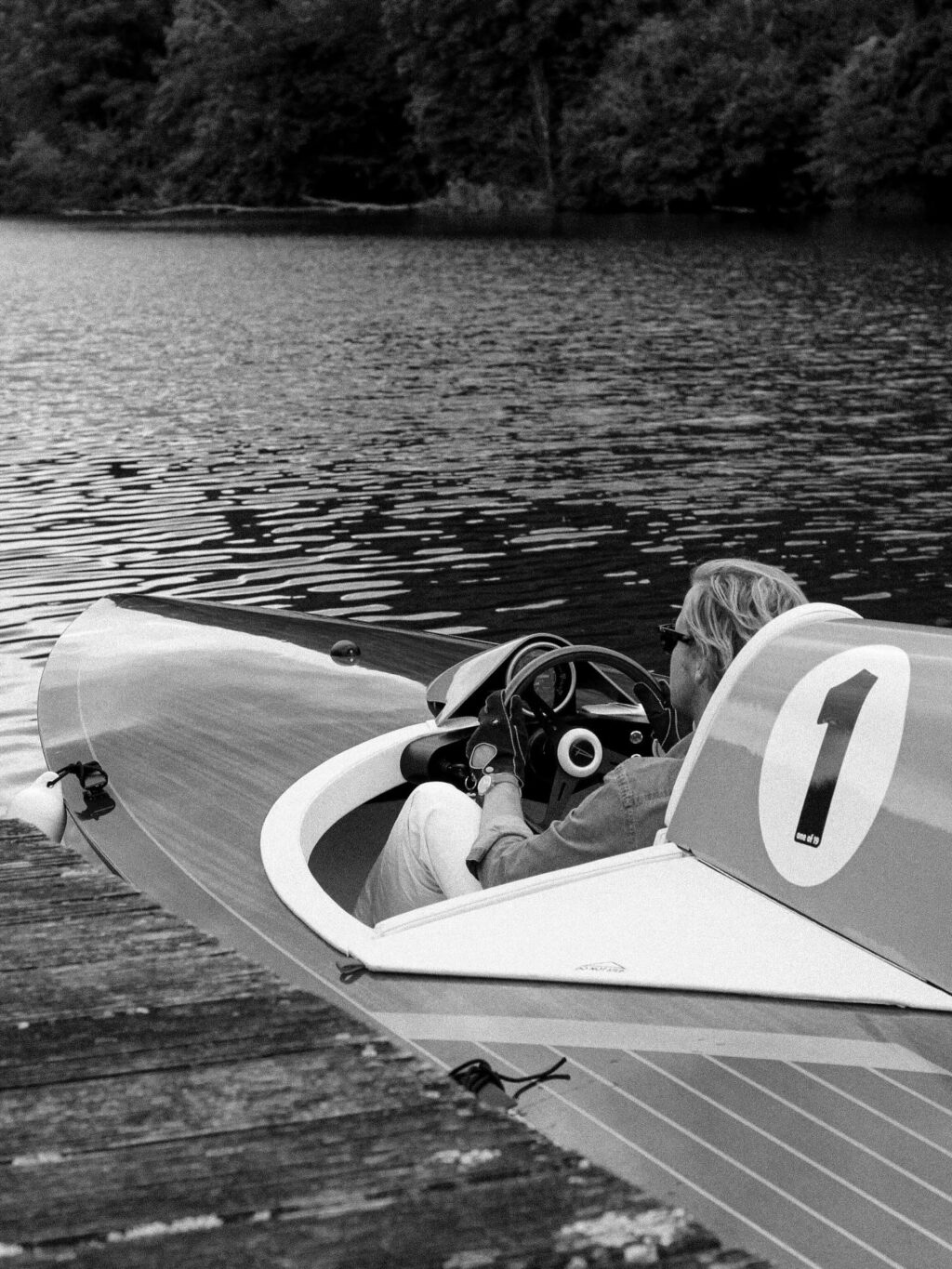 Instagram post from poncelet_boats_official. This post is in position 4.