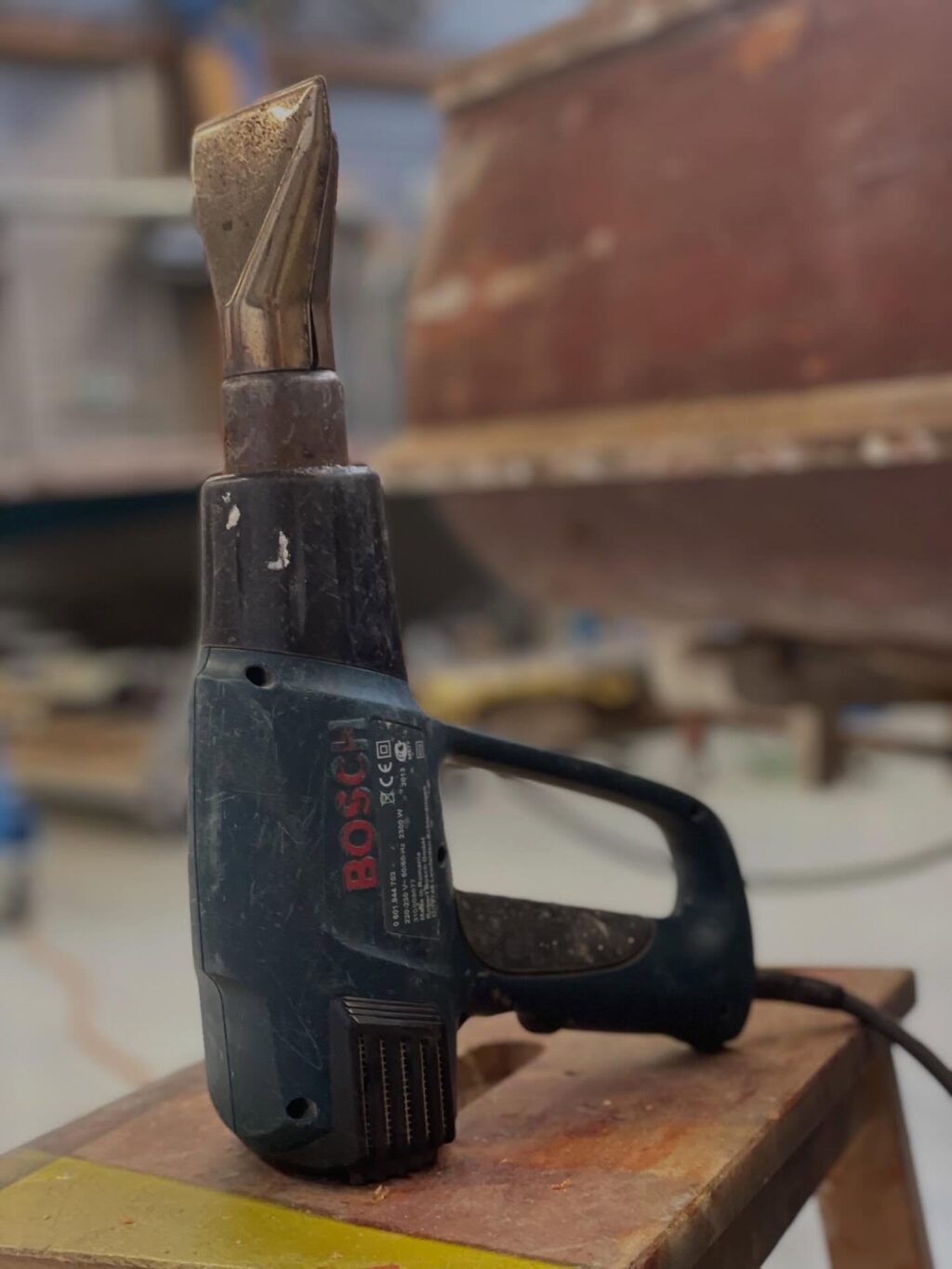 Instagram post from poncelet_boats_official. This post is in position 9.